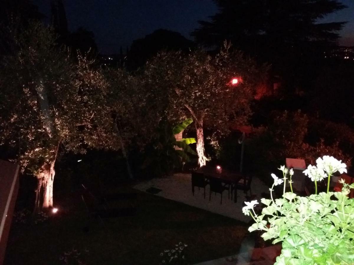 Casa Alla Rocca Arco Bagian luar foto